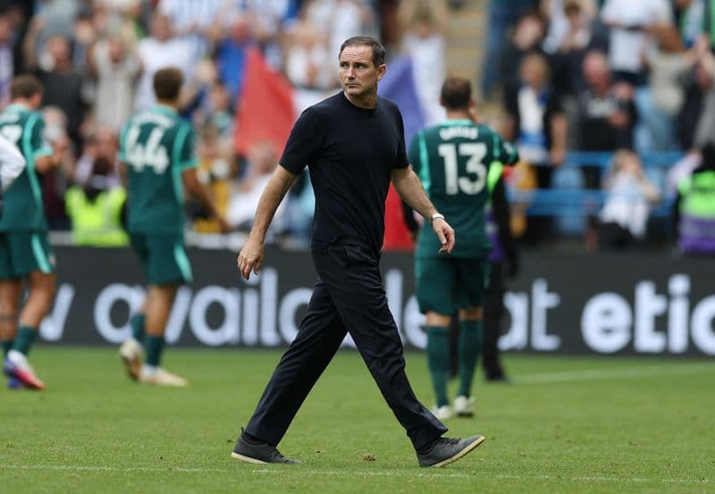 Soccer-Lampard se mantiene optimista mientras Coventry busca despegue sin sentido y sin goles