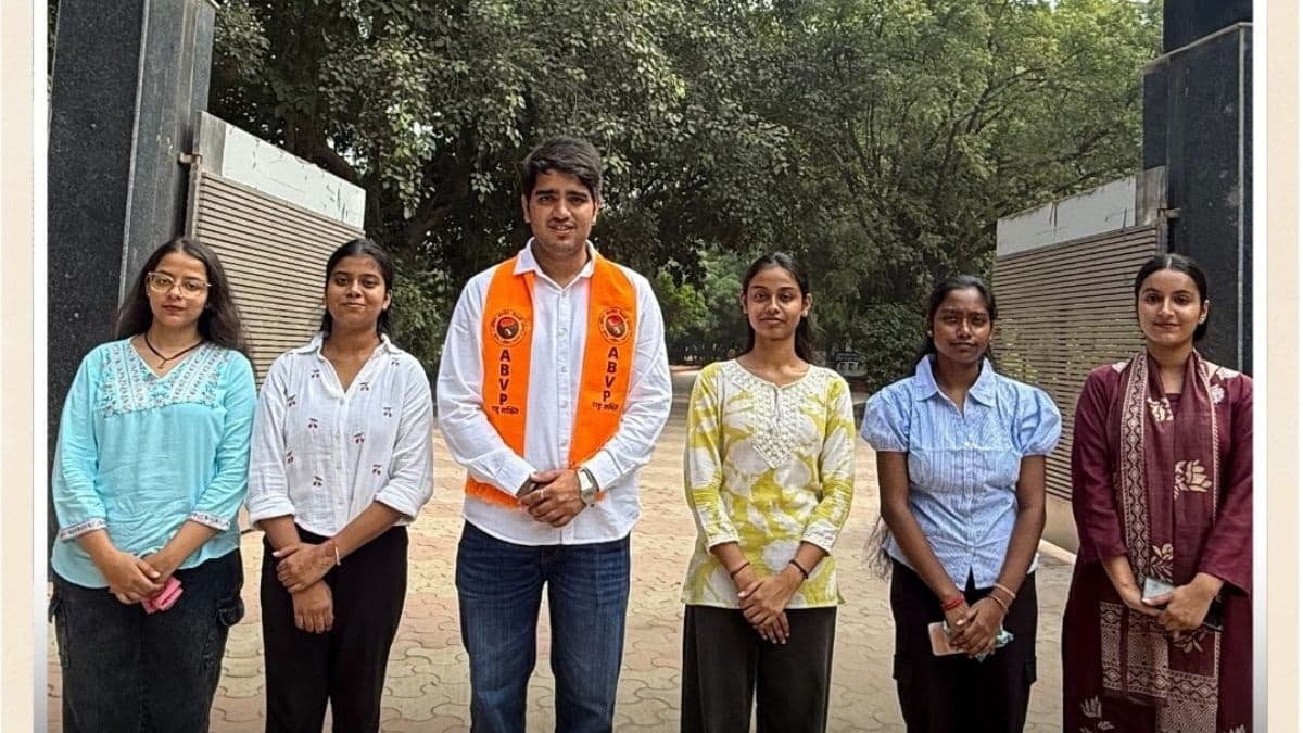 Del tenis a la política: Conoce a Yash Dabas, de ABVP, que ganó el puesto de presidente en las elecciones de DUSU